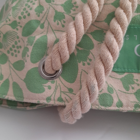 PRICE DROP! Babo Botanicals Green 🍃 Tote Size: OS  Babo Botanicals - Picture 9 of 12